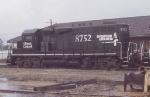 IC 8752